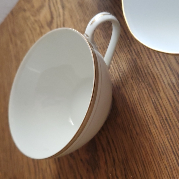 Set of 4 Translucent Porcelain Royalton China Tea Cups - Picture 7 of 8